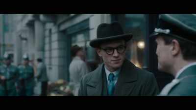 Who would've thought
that you'd be delivering messages - Munich: The Edge of War
