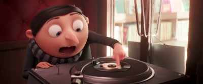 - Whoa.
- [bell dings] - Minions: The Rise of Gru