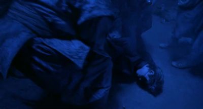 Whoa bitchin' left hook Crassus - Alien from L A