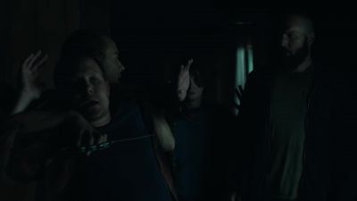 Whoa! Easy, Nick. - Fear the Walking Dead