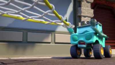 -Whoa!
-[Gill E. grunts] - Mighty Monsterwheelies