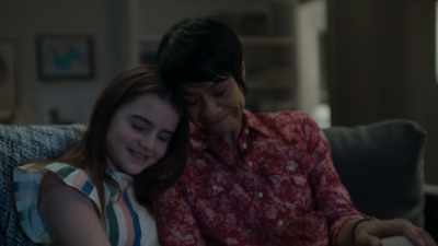 Whoa! Hey, is this really the
best thing to watch right now? - Fleishman Is in Trouble