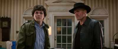 Whoa, this is the Oval Office. - Zombieland: Double Tap