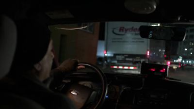 Whoa, lady, I'm gonna pull
over if you're gonna puke. - Manifest