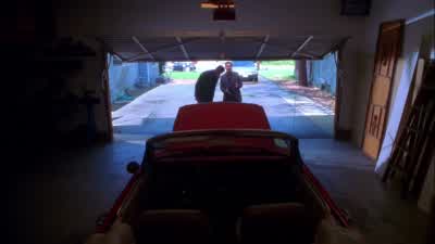 - Whoa. - Nice car. - NCIS