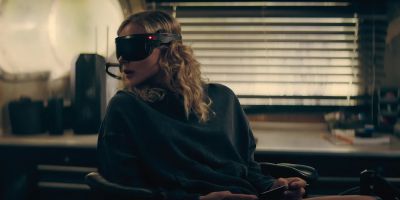 Whoa, now, hold it, hold it! - The Peripheral