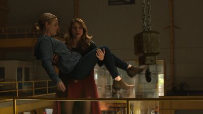 Whoa. - Supergirl