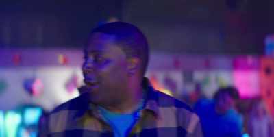- Whoa! Sorry!
- Oh, see, now he heard it. - Good Burger 2