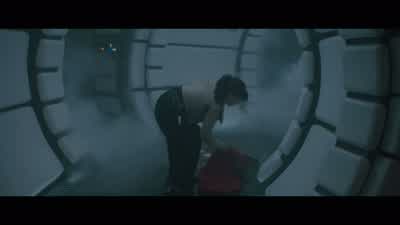 Whoa! That's my cape! Ah! That's a custom piece! - Solo: A Star Wars Story