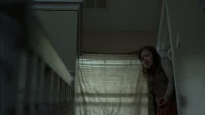 Whoa, whoa. - The Walking Dead
