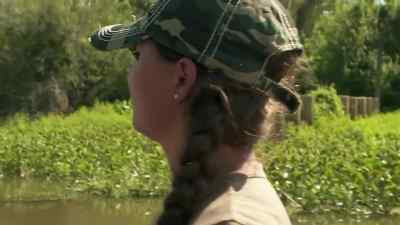    Whoa, whoa, whoa. Bubbles. - Swamp People