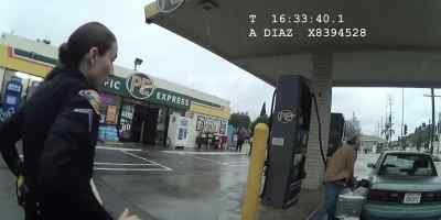 -Whoa! Whoa! Whoa!
-[Portia screams] - On Call