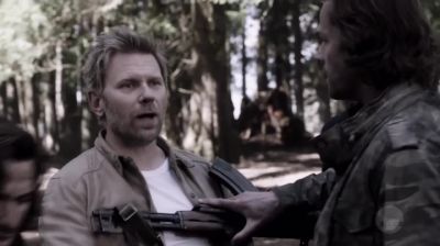 Whoa, whoa, whoa, whoa.
Hold up. - Supernatural