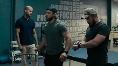 Whoa, whoa, whoa! Whoa, okay. - SEAL Team