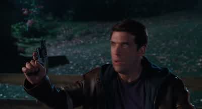 Whoa! Why? Well. Get back! Get back! - Scary Movie 4