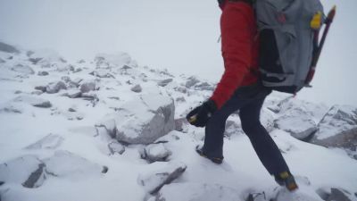 Whoa, this wind's nuts. I've gone 20 yards further, and it's clear again. - 7 Toughest Days