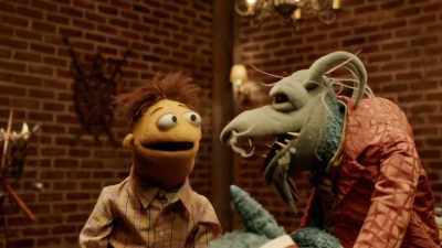 Whoa! You mean, Laure-- - Muppets Now