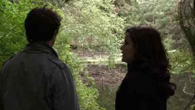 Who'd live all the way
out here? - Kyle XY