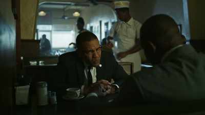 Who'd never mark himselfwith skin lighteners - Godfather of Harlem