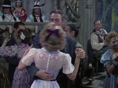 - Who'd you smile at?
- A horse thief. - The Desperadoes