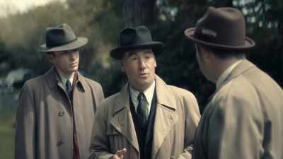 Whoever broke into pye hall - Magpie Murders