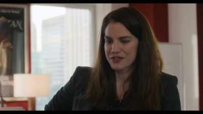 Whoever she is, the DA's office
just extradited her from LA - Inventing Anna
