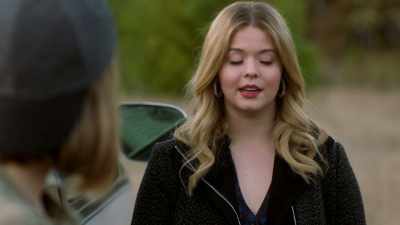 Whoever killed Nolan is
threatening people I care about. - Pretty Little Liars: The Perfectionists