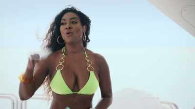 Whoever has the card, - The Real Housewives Ultimate Girls Trip