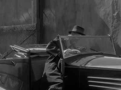 Whole place going - The Invisible Man Returns