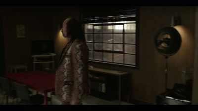 -Whoo! Brings back memories.
-Yes, it does - Heels