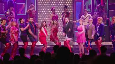 ♪ Whoo, feed your fire
to take you higher ♪ - Kinky Boots: The Musical
