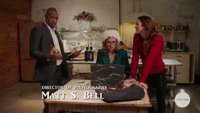 Whoo-hoo, babe, - The Christmas Contract