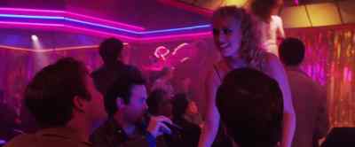 - Whoo-hoo-hoo!
- Want a drink? - Showgirls