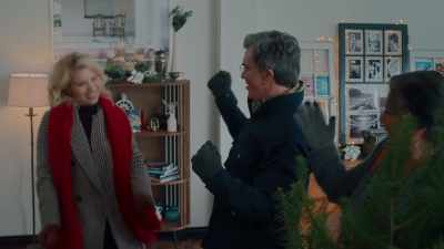 Whoo-hoo! [laughs] - Friends & Family Christmas