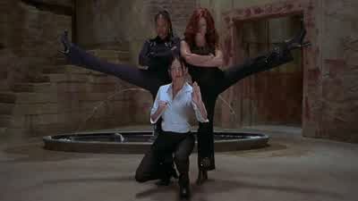 Whoo! OK. - Scary Movie 2