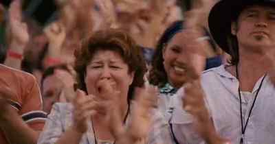 - Whoo!
- Yeah. Whoo! - Hannah Montana: The Movie