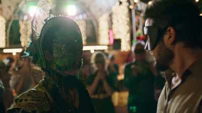 Whoo! Yeah! Yeah!
That's our boy! - The Groomsmen: Last Dance