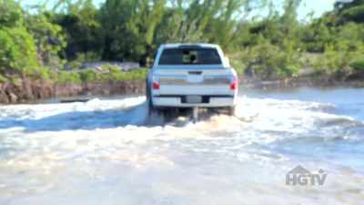 Whoooaaaa! Offroading!
(laughter) - Island of Bryan