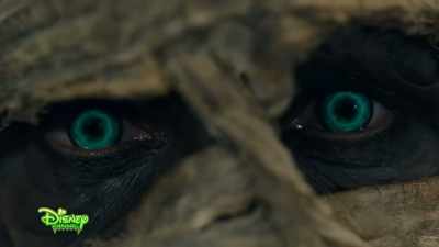 -[whoosh sound]
-[gasps] - Under Wraps