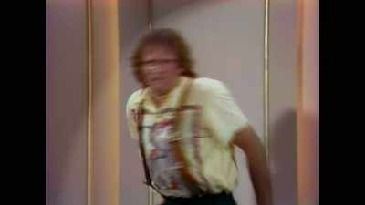(whooshes,
breathes heavily) - Robin Williams: Come Inside My Mind