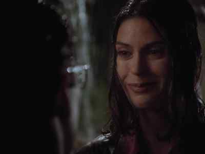 Who's asking? Clark... - Lois & Clark: The New Adventures of Superman
