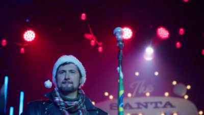 ♪ Who's got a beard
that's long and white? ♪ - The Santa Summit