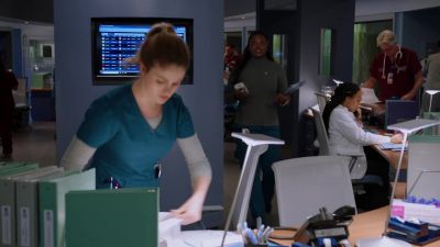 Who's got three?
Where's Monique? Monique? - Chicago Med