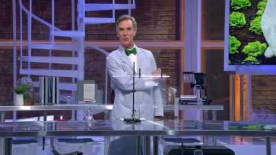 Who's in the mood for a science smoothie? - Bill Nye Saves the World