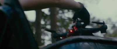 - Who's inside?
- You got Roy, - American Siege