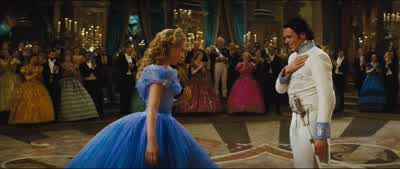 Who's that, Mama? - Cinderella