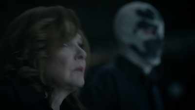 - Who's the cage for?
- Wade: Damned if I know. - Watchmen