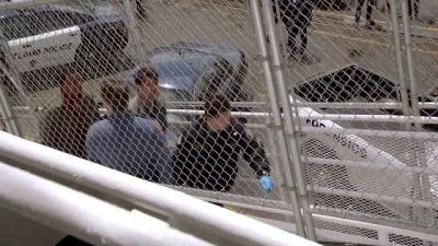 Who's the ship registered to? - Grimm