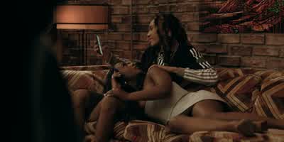 Who's, um, texting us? - The Chi