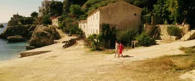 - Whose house is this? - Ocean's Twelve